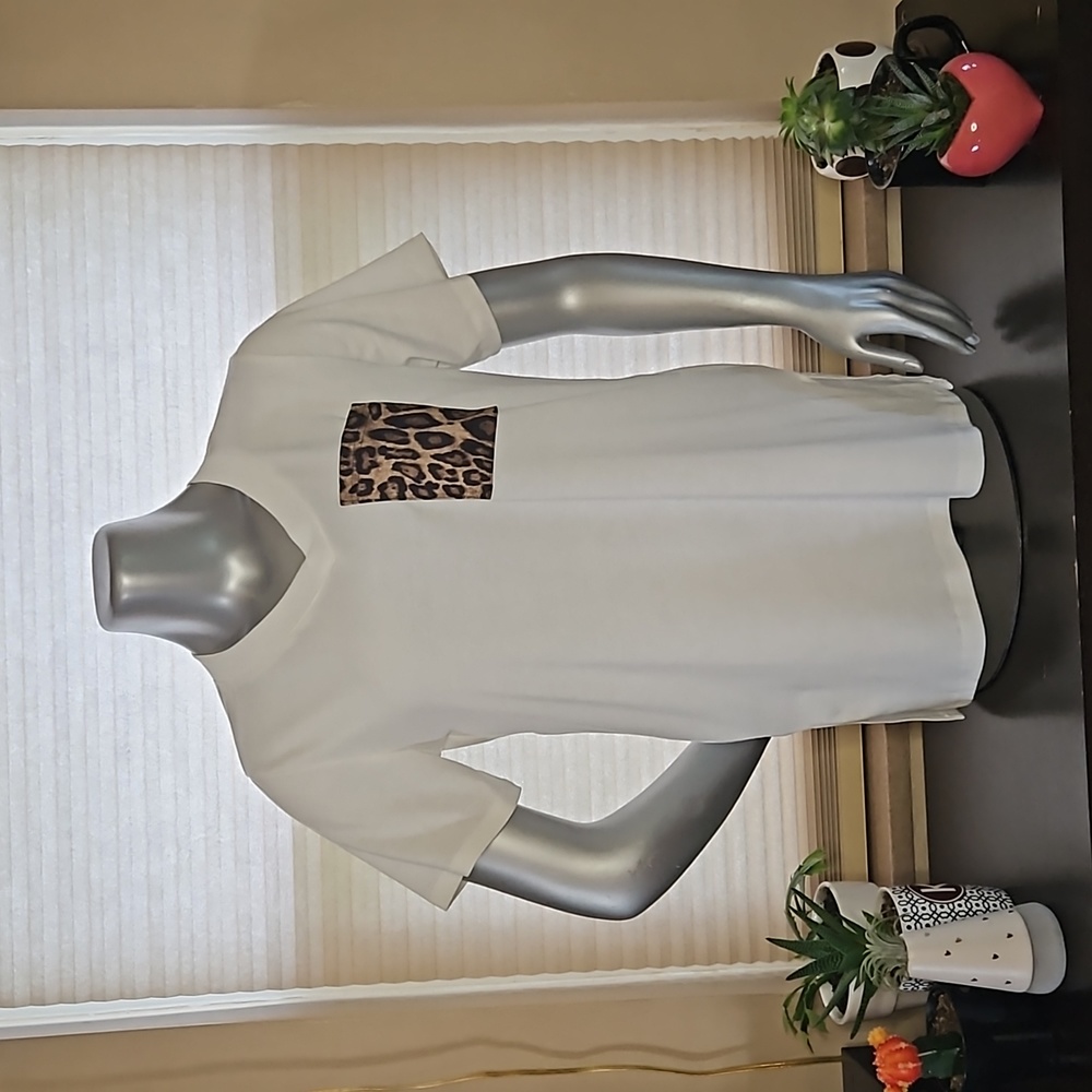 EUC V-Neck T- Shirt with Leopard Print Pocket - Size M